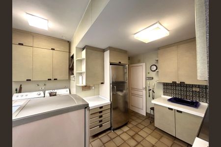 Apartamento à venda com 105m², 3 quartos e 1 vaga Apartamento à venda com 105m², 3 quartos e 1 vagaCozinha