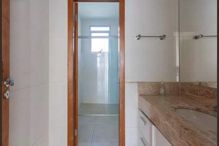 Casa para alugar com 306m², 3 quartos e 5 vagas Casa para alugar com 306m², 3 quartos e 5 vagasBanheiro