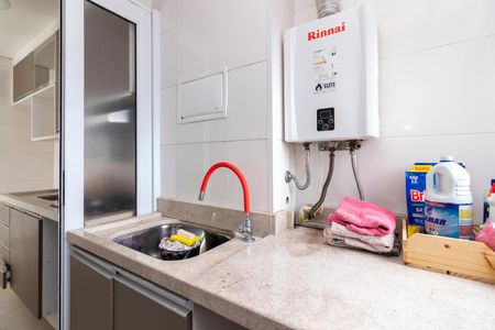 Apartamento à venda com 60m², 3 quartos e 1 vagaÁrea de Serviço