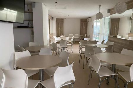 Apartamento à venda com 65m², 2 quartos e 1 vaga Apartamento à venda com 65m², 2 quartos e 1 vagaÁrea comum