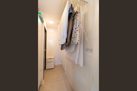 Apartamento à venda com 131m², 3 quartos e 3 vagasÁREA DE SERVIÇO