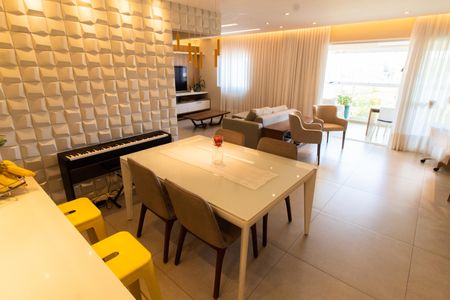 Apartamento à venda com 131m², 3 quartos e 3 vagasSALA DE JANTAR