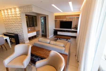 Apartamento à venda com 131m², 3 quartos e 3 vagasSALA