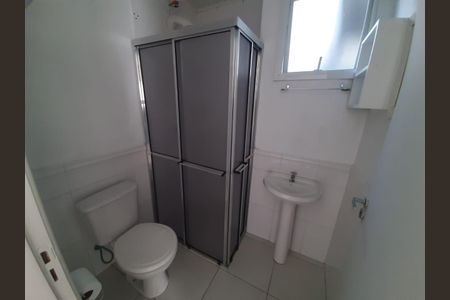 Banheiro Social de casa de condomínio para alugar com 2 quartos, 56m² em Santo Afonso, Novo Hamburgo