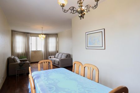 Apartamento à venda com 150m², 3 quartos e 2 vagasSala