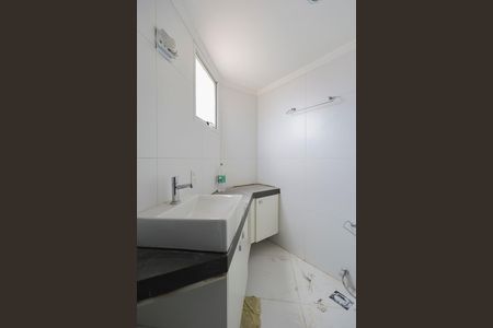 Apartamento para alugar com 105m², 2 quartos e 2 vagas Apartamento para alugar com 105m², 2 quartos e 2 vagasBanheiro da suíte