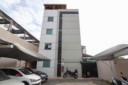Apartamento à venda com 82m², 2 quartos e 1 vagaFachada