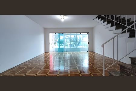 Sala de casa à venda com 3 quartos, 200m² em Cambuci, São Paulo