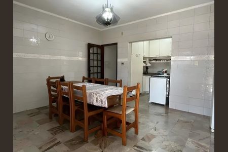 Casa para alugar com 3 quartos, 195m² em Jardim do Mar, São Bernardo do Campo