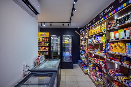 Apartamento à venda com 91m², 2 quartos e 2 vagasMercadinho