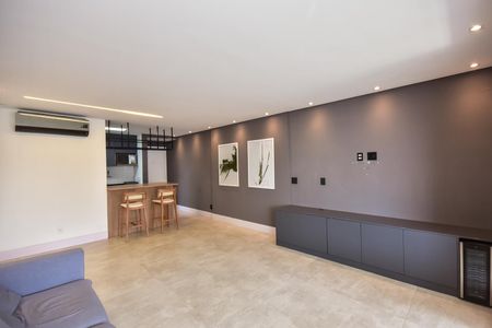 Sala de apartamento à venda com 2 quartos, 91m² em Vila Andrade, São Paulo