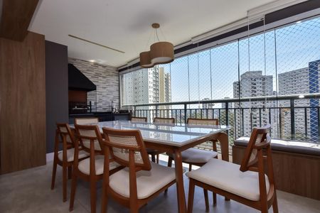 Apartamento à venda com 91m², 2 quartos e 2 vagasVaranda