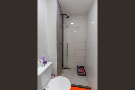 Apartamento à venda com 40m², 2 quartos e sem vaga Apartamento à venda com 40m², 2 quartos e sem vagaBanheiro