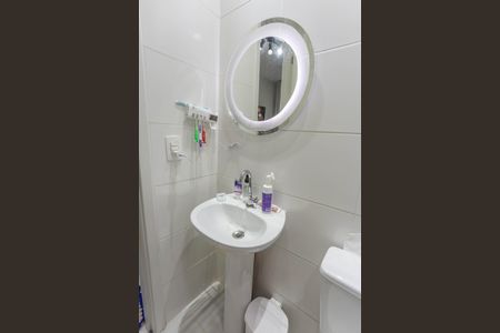 Apartamento à venda com 40m², 2 quartos e sem vaga Apartamento à venda com 40m², 2 quartos e sem vagaBanheiro