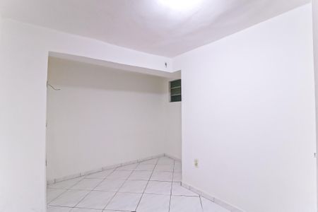 Casa para alugar com 65m², 2 quartos e sem vaga Casa para alugar com 65m², 2 quartos e sem vagaQuarto