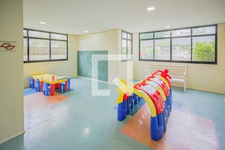 Apartamento à venda com 148m², 4 quartos e 4 vagas Apartamento à venda com 148m², 4 quartos e 4 vagasBrinquedoteca