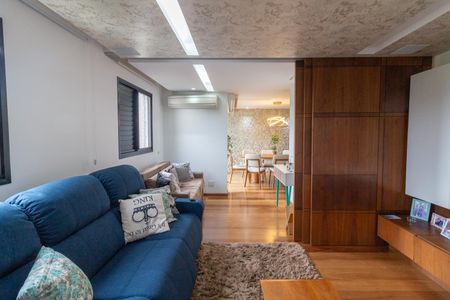 Apartamento à venda com 148m², 4 quartos e 4 vagas Apartamento à venda com 148m², 4 quartos e 4 vagasSala