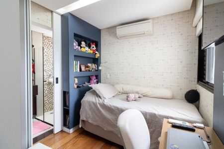 Apartamento à venda com 148m², 4 quartos e 4 vagas Apartamento à venda com 148m², 4 quartos e 4 vagasSuíte 1