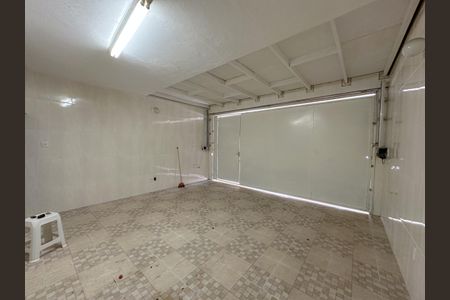 Casa para alugar com 204m², 3 quartos e 2 vagas Casa para alugar com 204m², 3 quartos e 2 vagasGaragem