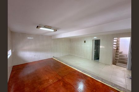 Casa para alugar com 204m², 3 quartos e 2 vagas Casa para alugar com 204m², 3 quartos e 2 vagasQuarto de Serviço