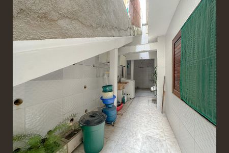 Casa para alugar com 204m², 3 quartos e 2 vagas Casa para alugar com 204m², 3 quartos e 2 vagasÁrea de Serviço