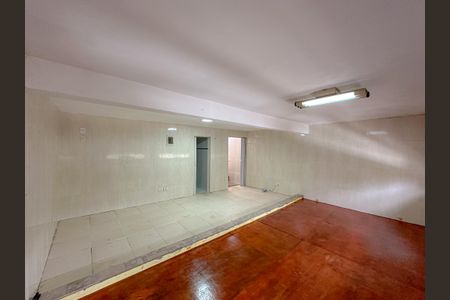 Casa para alugar com 204m², 3 quartos e 2 vagas Casa para alugar com 204m², 3 quartos e 2 vagasQuarto de Serviço