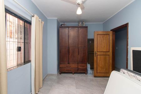 Casa à venda com 270m², 4 quartos e 6 vagasQuarto 2