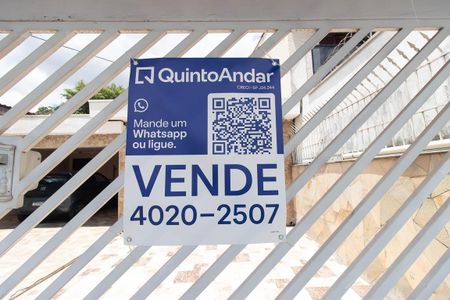 Casa à venda com 270m², 4 quartos e 6 vagasPlaca