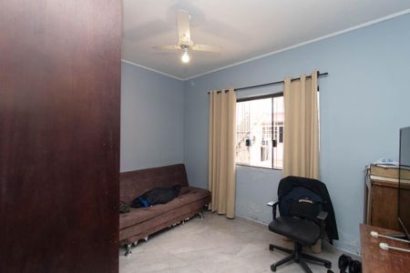 Casa à venda com 270m², 4 quartos e 6 vagasQuarto 3