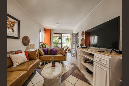 Apartamento para alugar com 85m², 2 quartos e 1 vaga Apartamento para alugar com 85m², 2 quartos e 1 vagaSala