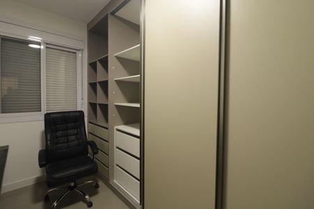 Apartamento à venda com 120m², 3 quartos e 1 vagaQuarto