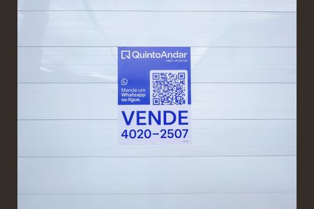 Casa à venda com 188m², 3 quartos e 2 vagas Casa à venda com 188m², 3 quartos e 2 vagasPlaca