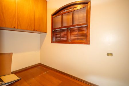 Casa à venda com 188m², 3 quartos e 2 vagas Casa à venda com 188m², 3 quartos e 2 vagasQuarto 3