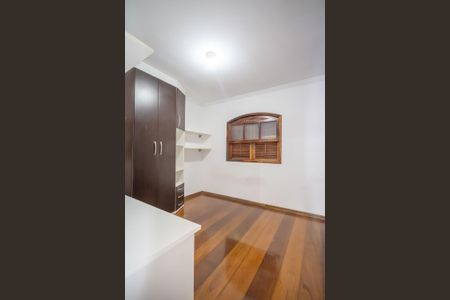 Casa à venda com 188m², 3 quartos e 2 vagas Casa à venda com 188m², 3 quartos e 2 vagasQuarto 2