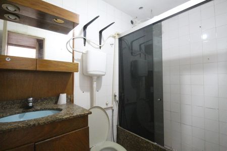 Apartamento para alugar com 51m², 2 quartos e 1 vagaBanheiro da suíte