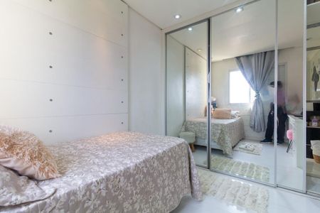 Apartamento à venda com 115m², 3 quartos e 2 vagas Apartamento à venda com 115m², 3 quartos e 2 vagasQuarto 1