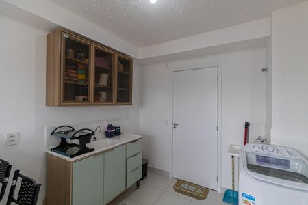 Apartamento à venda com 33m², 2 quartos e sem vaga Apartamento à venda com 33m², 2 quartos e sem vagaSala/Cozinha/Área de Serviço