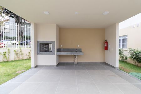 Apartamento à venda com 33m², 2 quartos e sem vaga Apartamento à venda com 33m², 2 quartos e sem vagaÁrea Comum - Churrasqueira