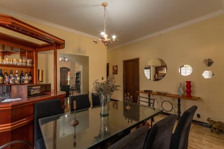 Sala de casa à venda com 3 quartos, 470m² em Jardim Leblon, Belo Horizonte