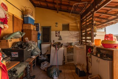 Casa à venda com 470m², 3 quartos e 3 vagas Casa à venda com 470m², 3 quartos e 3 vagasÁrea de Serviço