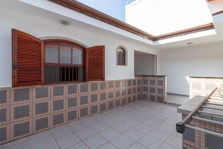 Casa à venda com 158m², 2 quartos e 2 vagas Casa à venda com 158m², 2 quartos e 2 vagasÁrea de serviço