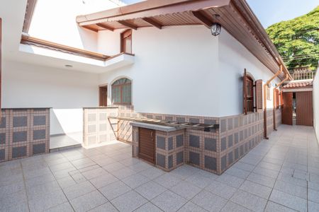 Casa à venda com 158m², 2 quartos e 2 vagas Casa à venda com 158m², 2 quartos e 2 vagasÁrea de serviço