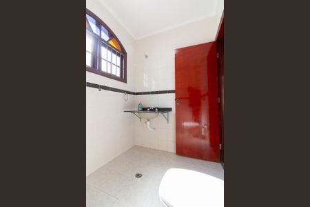 Casa à venda com 158m², 2 quartos e 2 vagas Casa à venda com 158m², 2 quartos e 2 vagasBanheiro