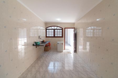 Casa à venda com 158m², 2 quartos e 2 vagas Casa à venda com 158m², 2 quartos e 2 vagasCozinha