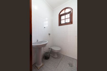 Casa à venda com 158m², 2 quartos e 2 vagas Casa à venda com 158m², 2 quartos e 2 vagasBanheiro de serviço