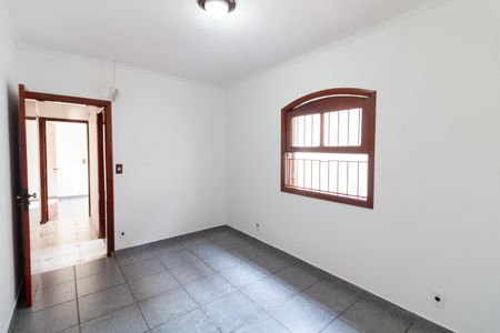 Casa à venda com 158m², 2 quartos e 2 vagas Casa à venda com 158m², 2 quartos e 2 vagasQuarto 2