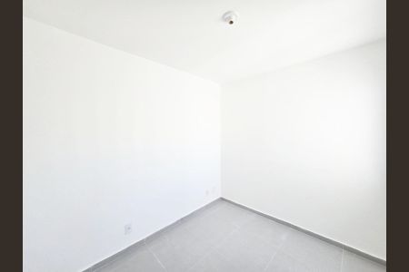 Apartamento à venda com 44m², 2 quartos e 1 vagaQuarto01