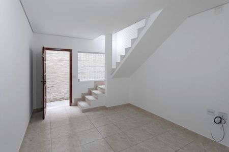 Casa à venda com 61m², 2 quartos e 1 vagaSala/Cozinha