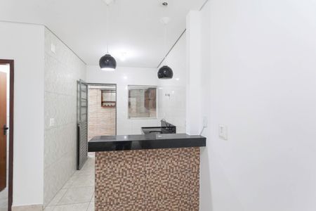 Casa à venda com 61m², 2 quartos e 1 vagaSala/Cozinha