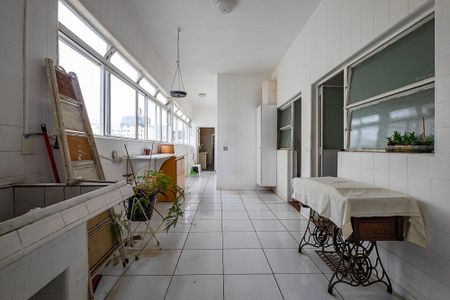 Apartamento à venda com 348m², 3 quartos e 3 vagasÁrea de Serviço